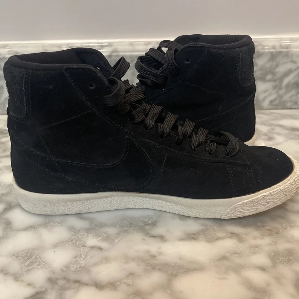 Nike Blazer Mid GS Suede Black White High Unisex Sz 6Y 895850-003 Retro 77